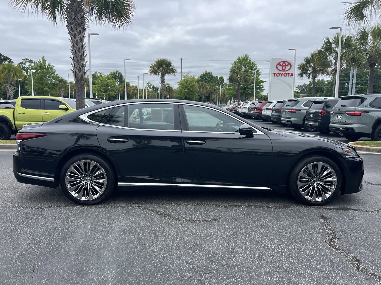 Used 2018 Lexus LS 500 AWD w/ Interior Upgrade Package image 11