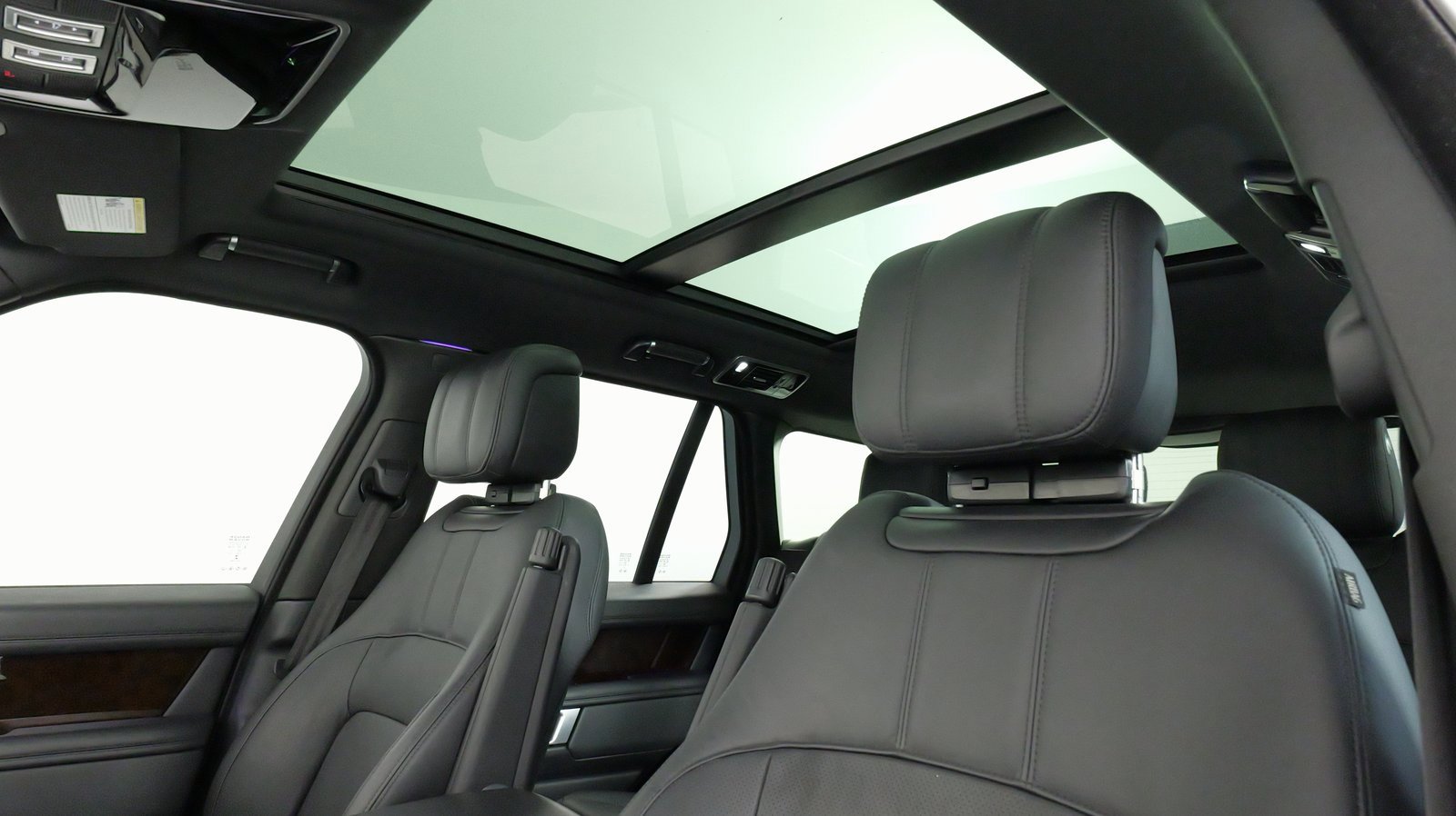 Used 2022 Land Rover Range Rover Westminster Edition image 30