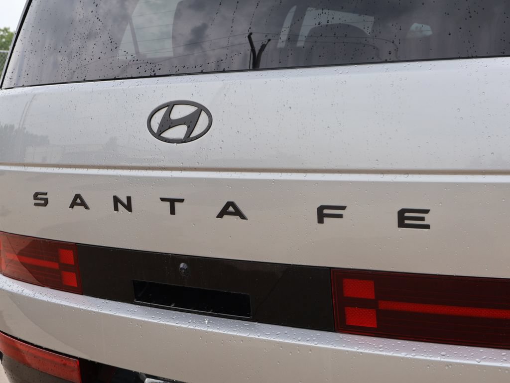 Used 2025 Hyundai Santa Fe Calligraphy FWD image 40