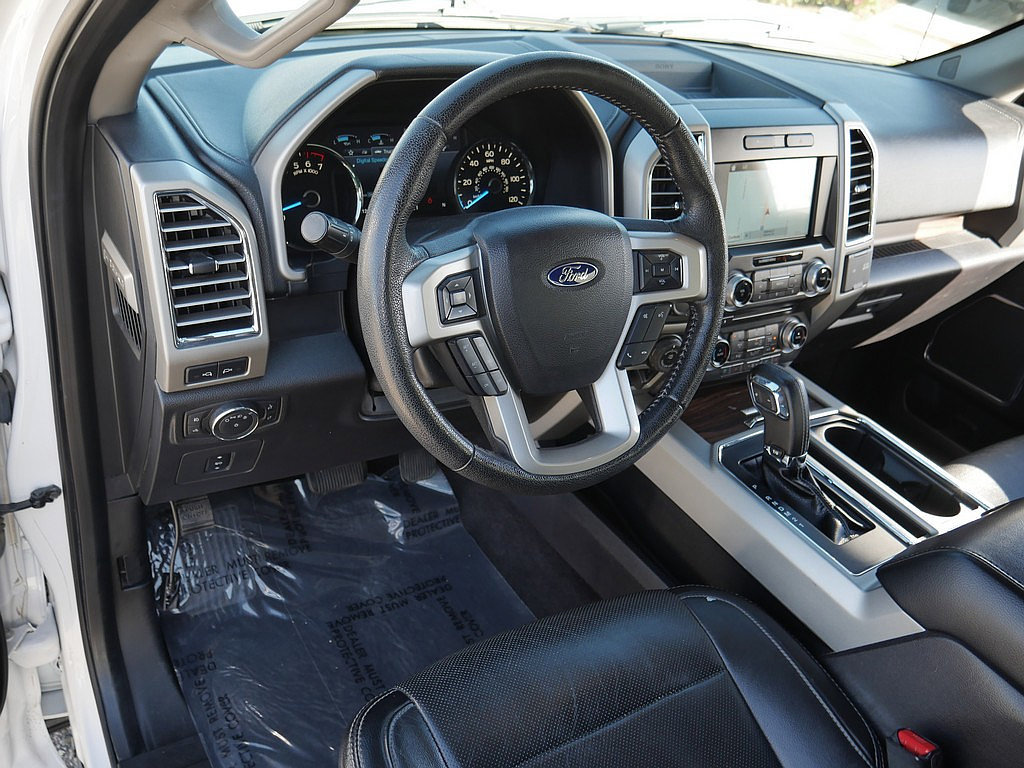 Used 2016 Ford F150 Lariat w/ Equipment Group 502A Luxury AWD/4WD image 12