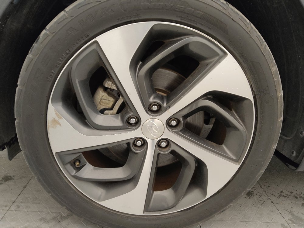 Used 2018 Hyundai Tucson Value w/ Cargo Package image 31