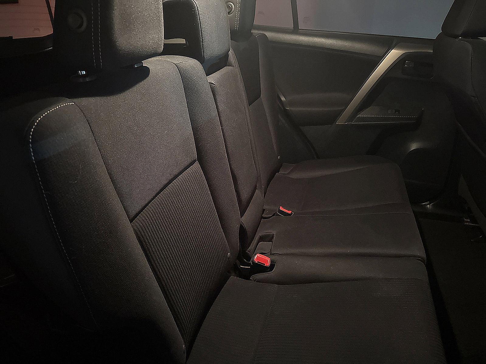 Used 2013 Toyota RAV4 XLE image 25