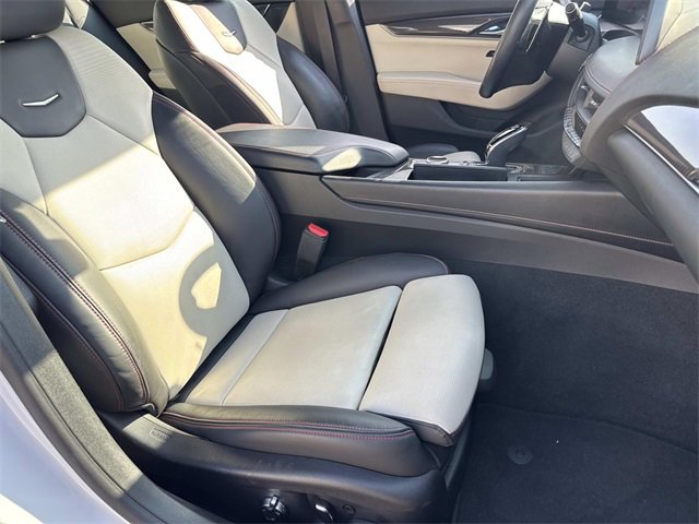 Certified 2025 Cadillac CT5 Sport image 9