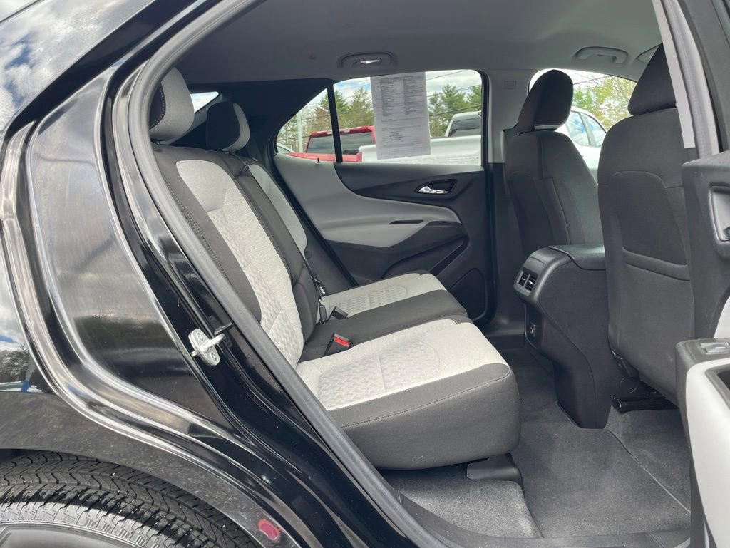 Used 2024 Chevrolet Equinox LS w/ LS Convenience Package AWD/4WD image 24