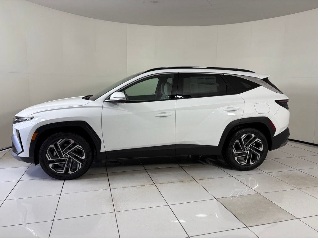 New 2026 Hyundai Tucson Limited FWD image 2