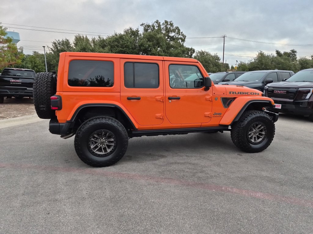 Used 2025 Jeep Wrangler Unlimited Rubicon 392 AWD/4WD image 10