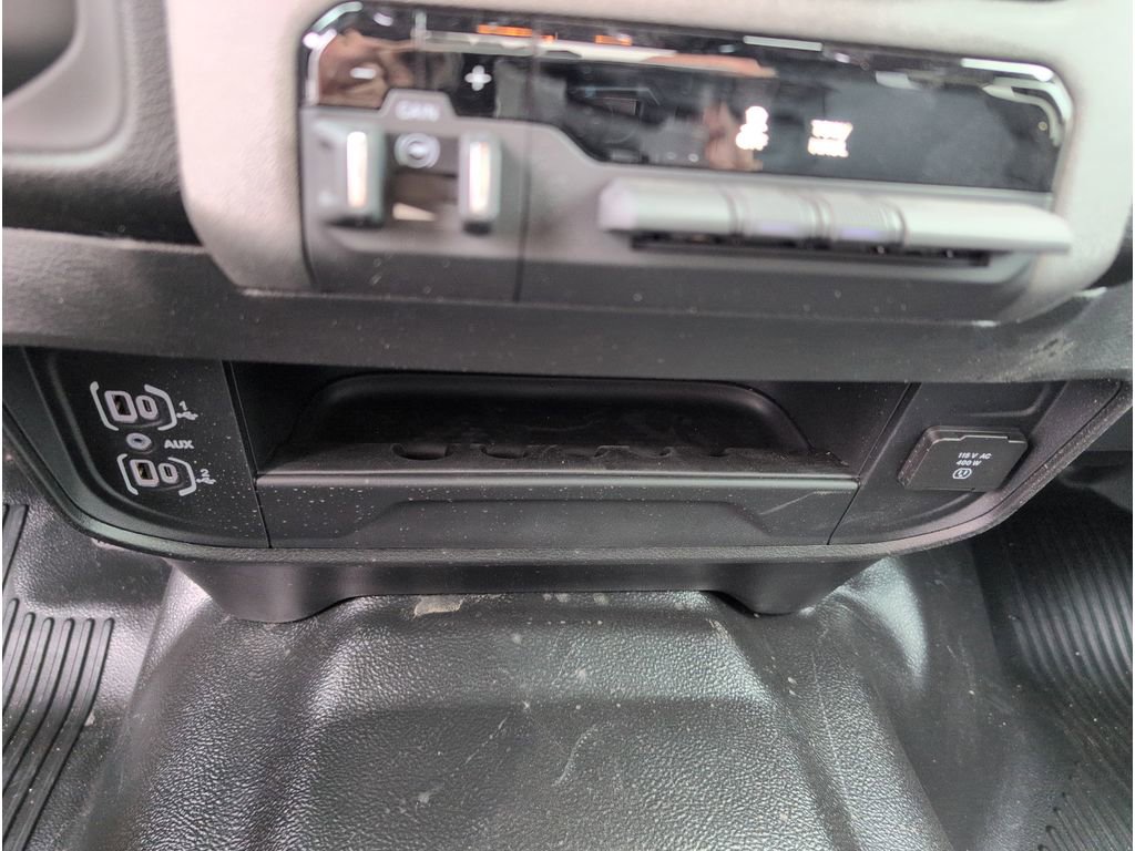 New 2026 RAM 2500 Tradesman w/ Chrome Appearance Group image 17