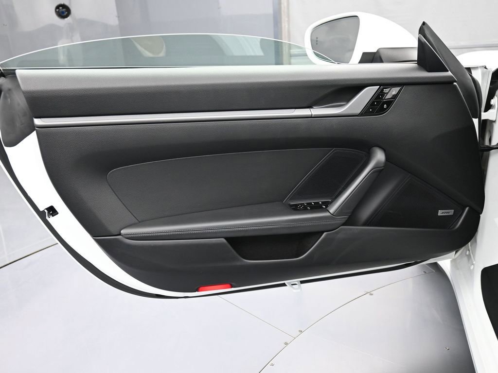 Certified 2020 Porsche 911 Carrera 4S AWD/4WD image 15