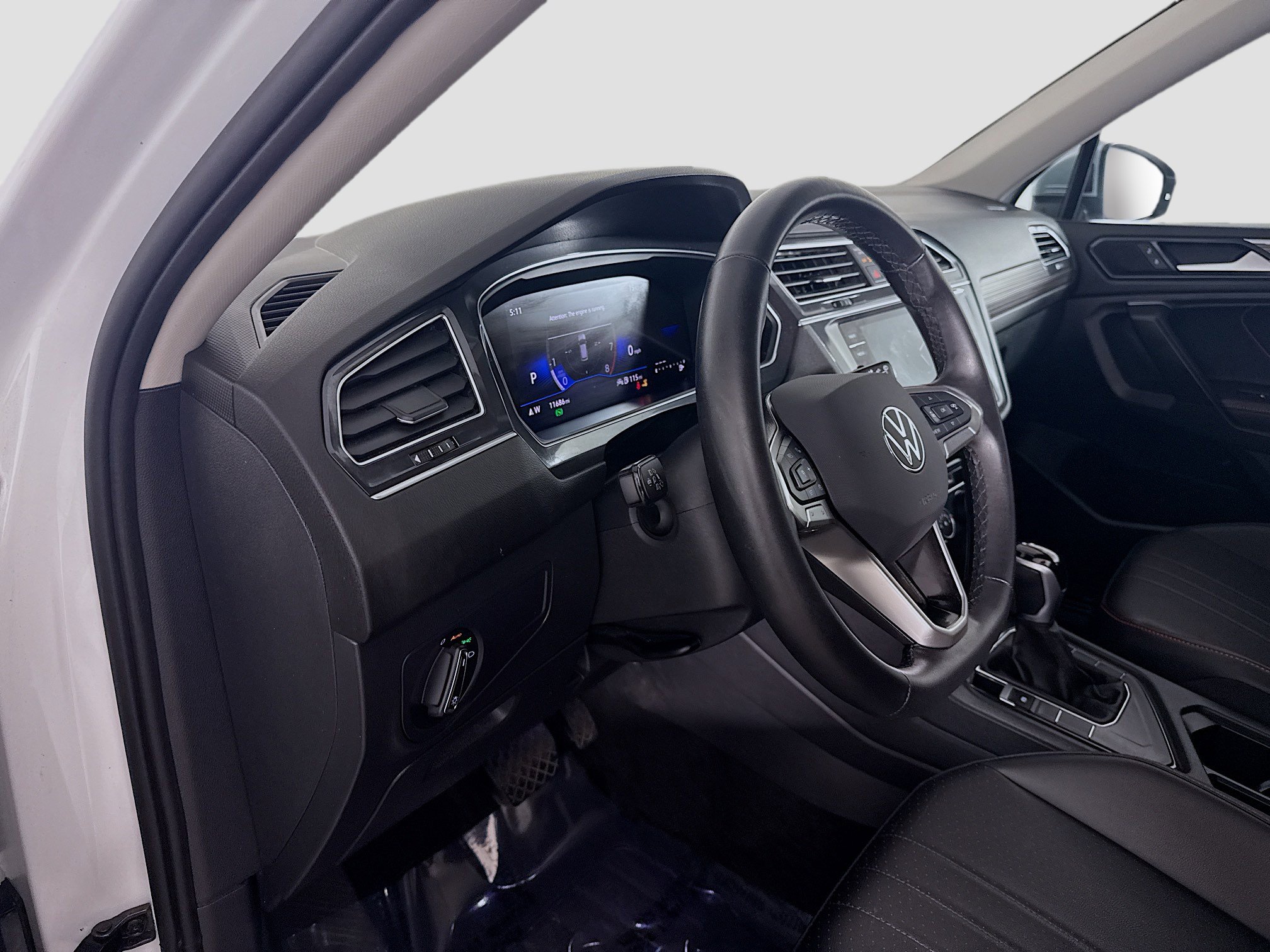 Used 2024 Volkswagen Tiguan Wolfsburg Edition image 23