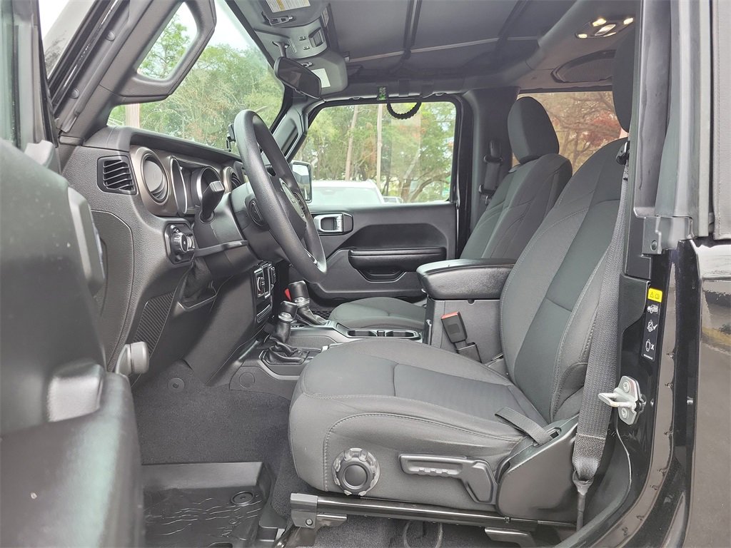 Used 2020 Jeep Wrangler Sport image 15