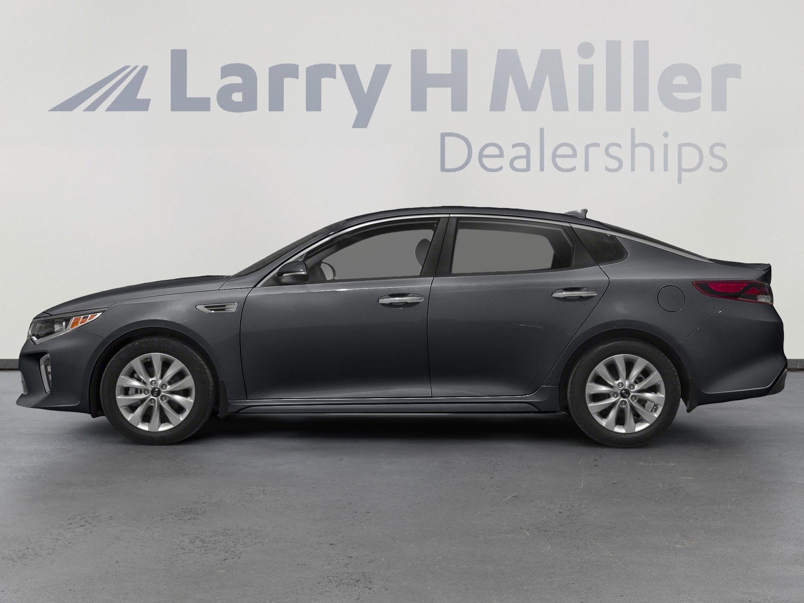 Used 2018 Kia Optima S image 3