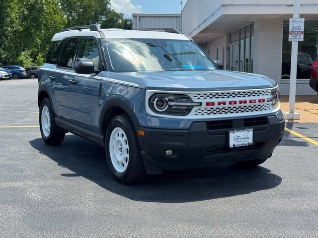 Used 2025 Ford Bronco Sport Heritage w/ Convenience Package AWD/4WD image 2