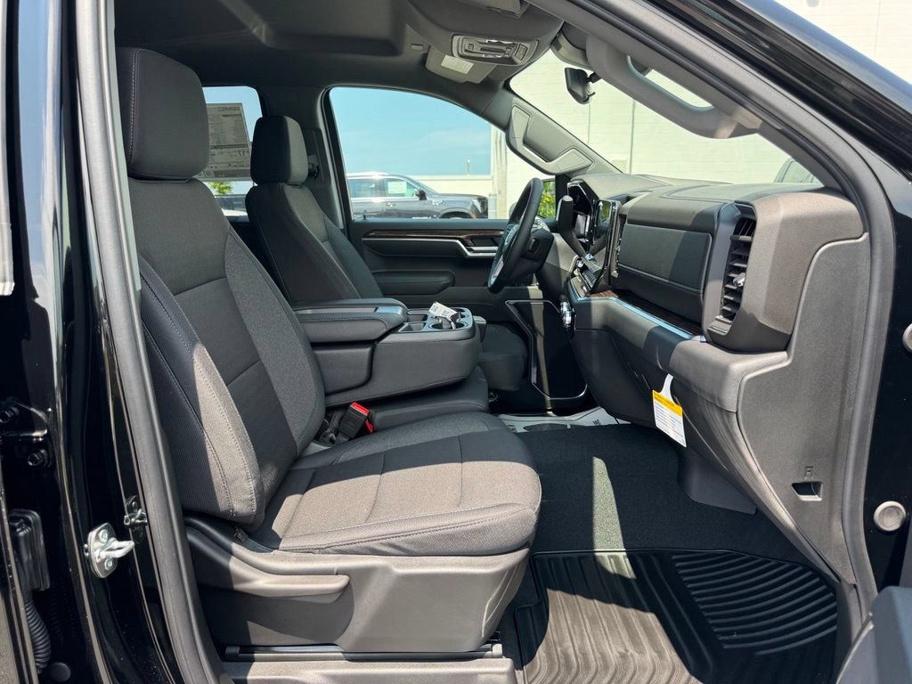 New 2026 GMC Sierra 1500 SLE w/ X31 Off-Road Package AWD/4WD image 19