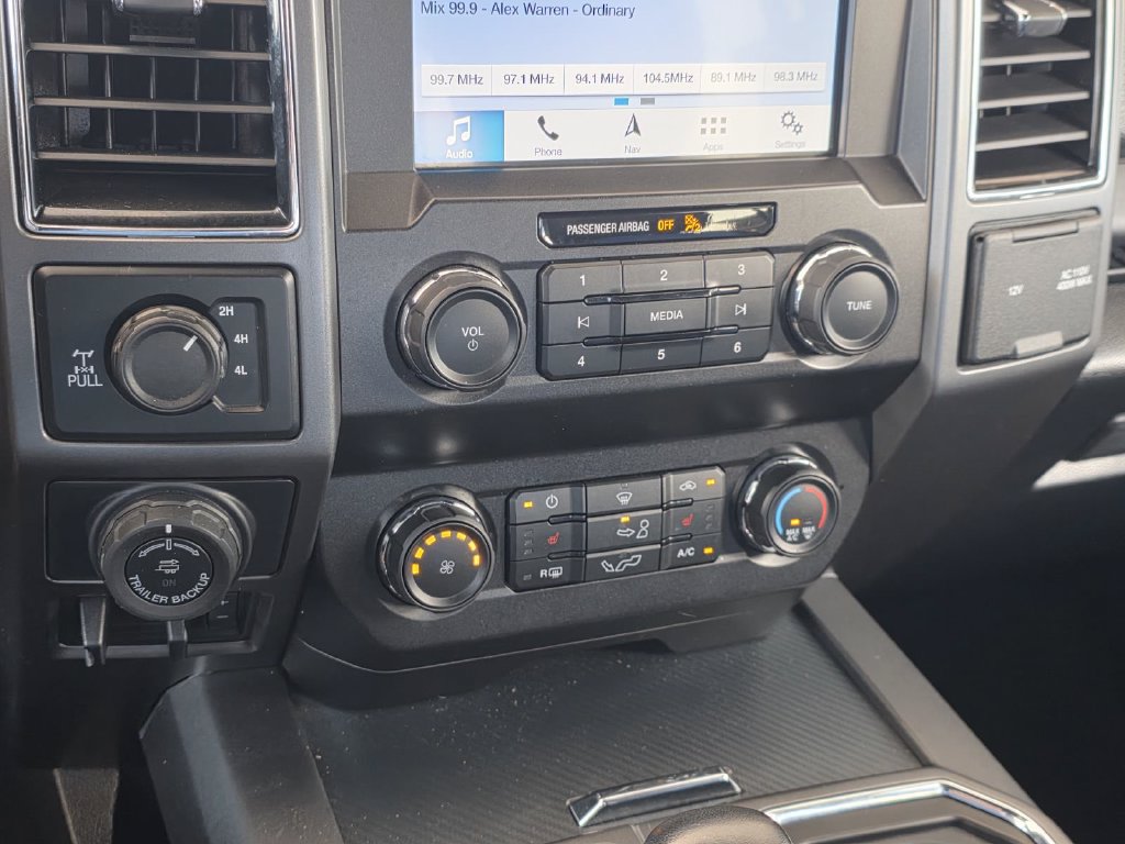 Used 2019 Ford F150 XLT w/ Equipment Group 302A Luxury AWD/4WD image 23