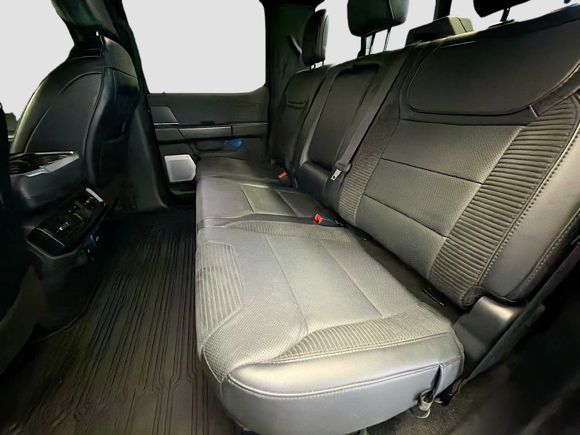 Used 2023 Ford F150 Raptor w/ Raptor Carbon Fiber Package AWD/4WD image 13