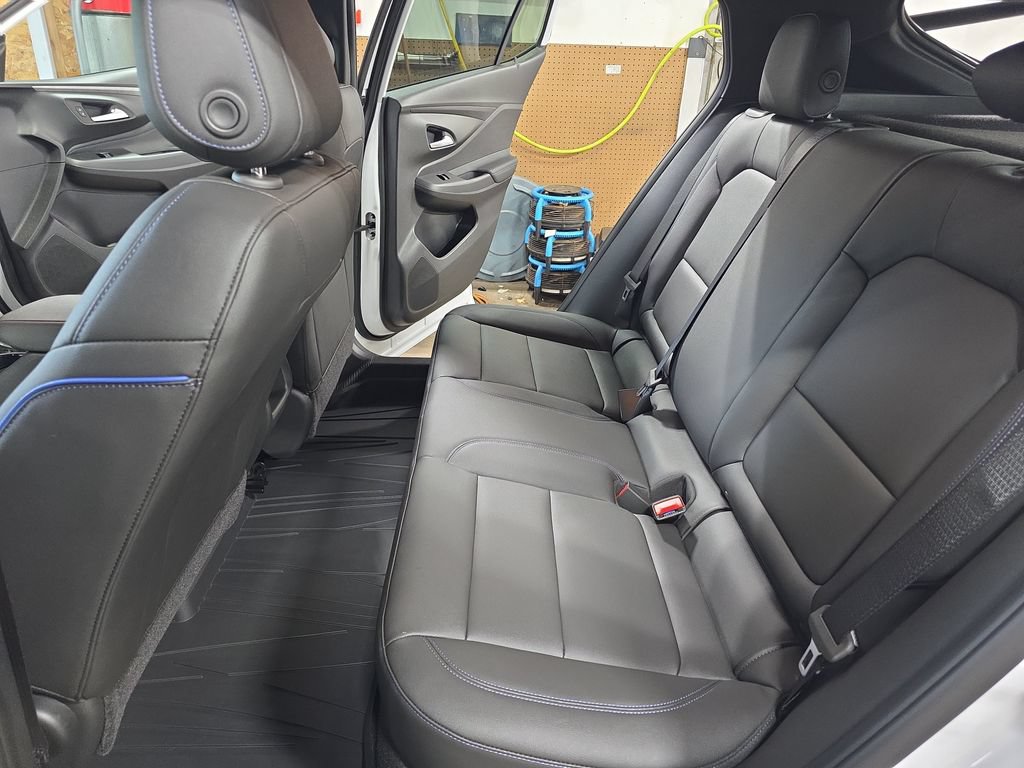 New 2026 Buick Envista Sport Touring w/ Convenience II Package FWD image 13