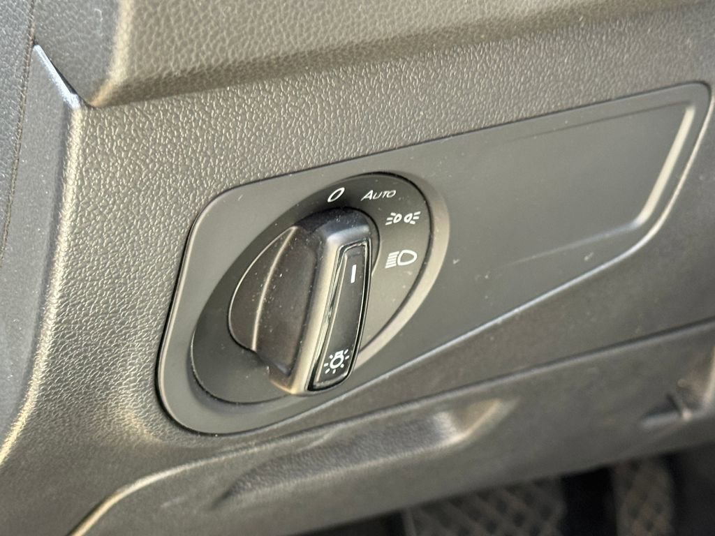 Used 2021 Volkswagen Tiguan S AWD/4WD image 7