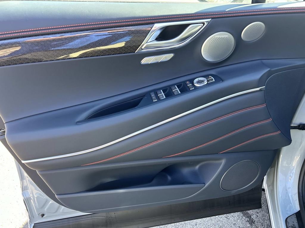 New 2026 Genesis GV80 3.5T e-SC image 15