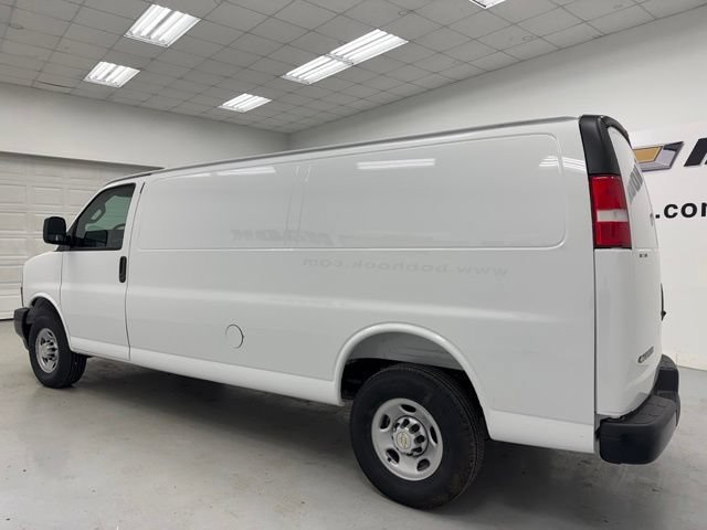 New 2025 Chevrolet Express 2500 w/ Driver Convenience Package RWD image 6