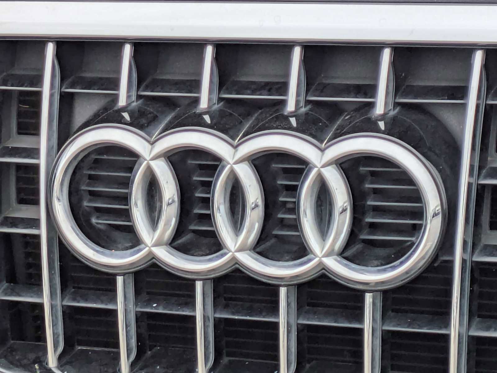 Used 2017 Audi Q5 2.0T Premium image 11