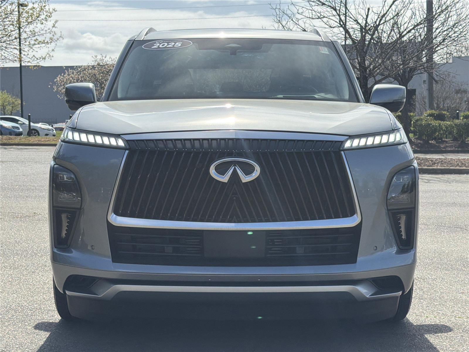 Used 2025 INFINITI QX80 Sensory AWD/4WD image 42