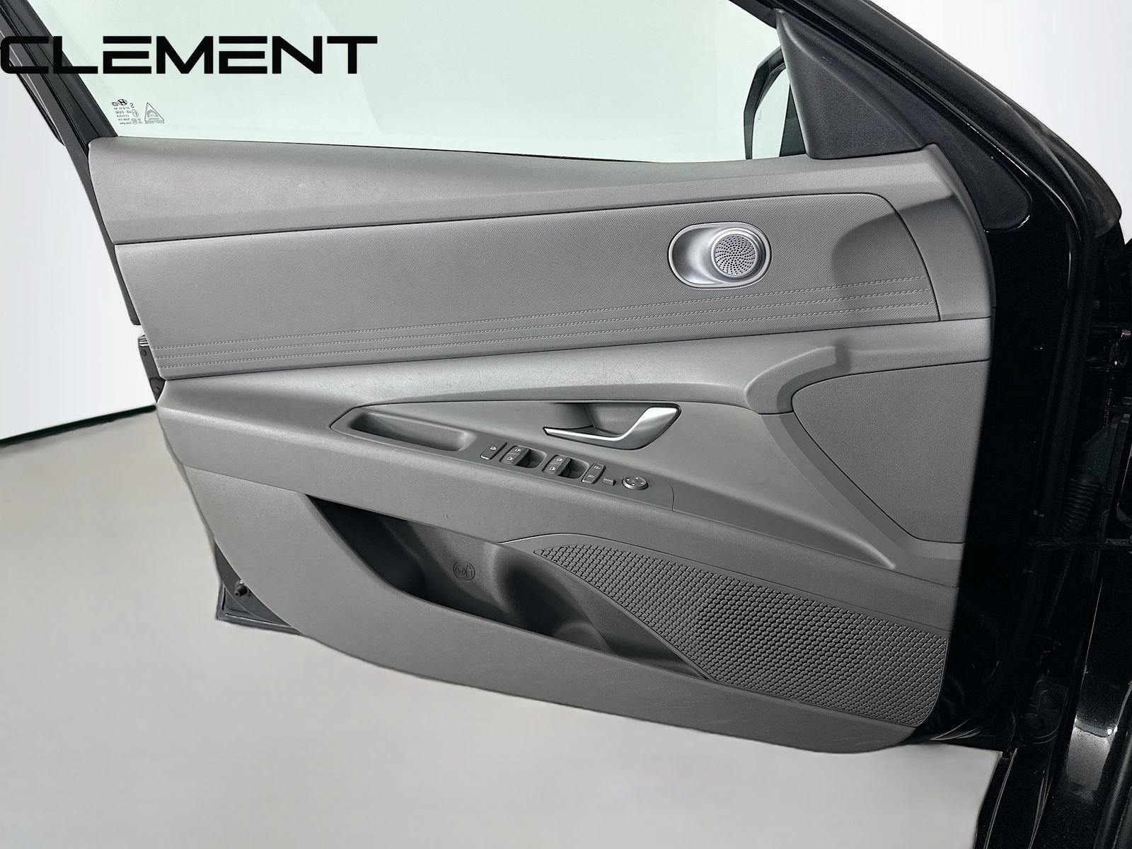 Certified 2024 Hyundai Elantra SEL FWD image 24