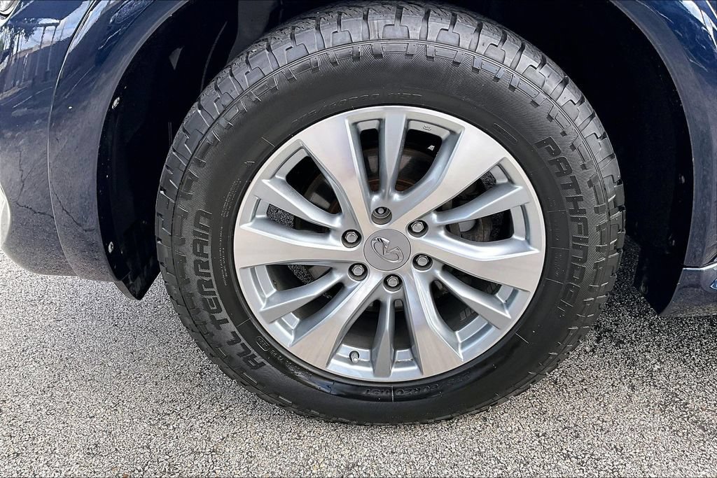 Used 2016 INFINITI QX80 2WD w/ Driver's Assistance Package image 11