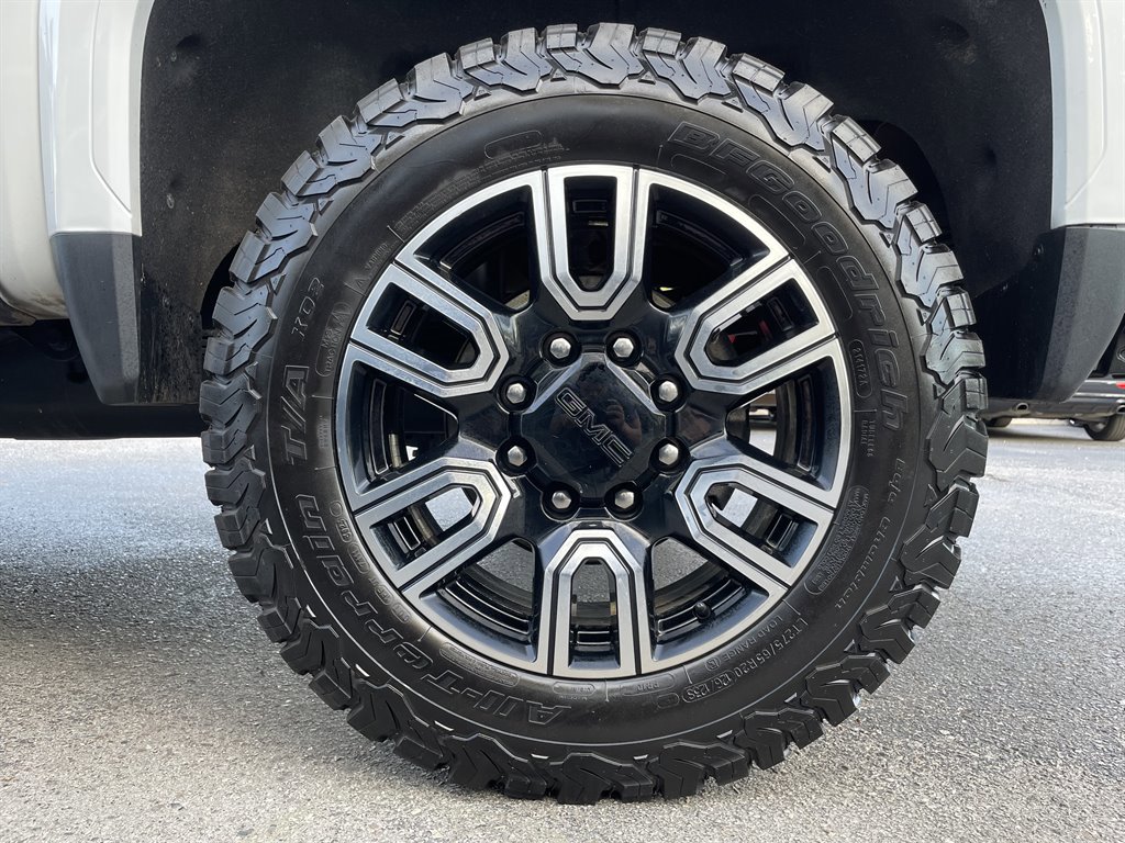 Used 2020 GMC Sierra 2500 AT4 w/ AT4 Premium Package image 51
