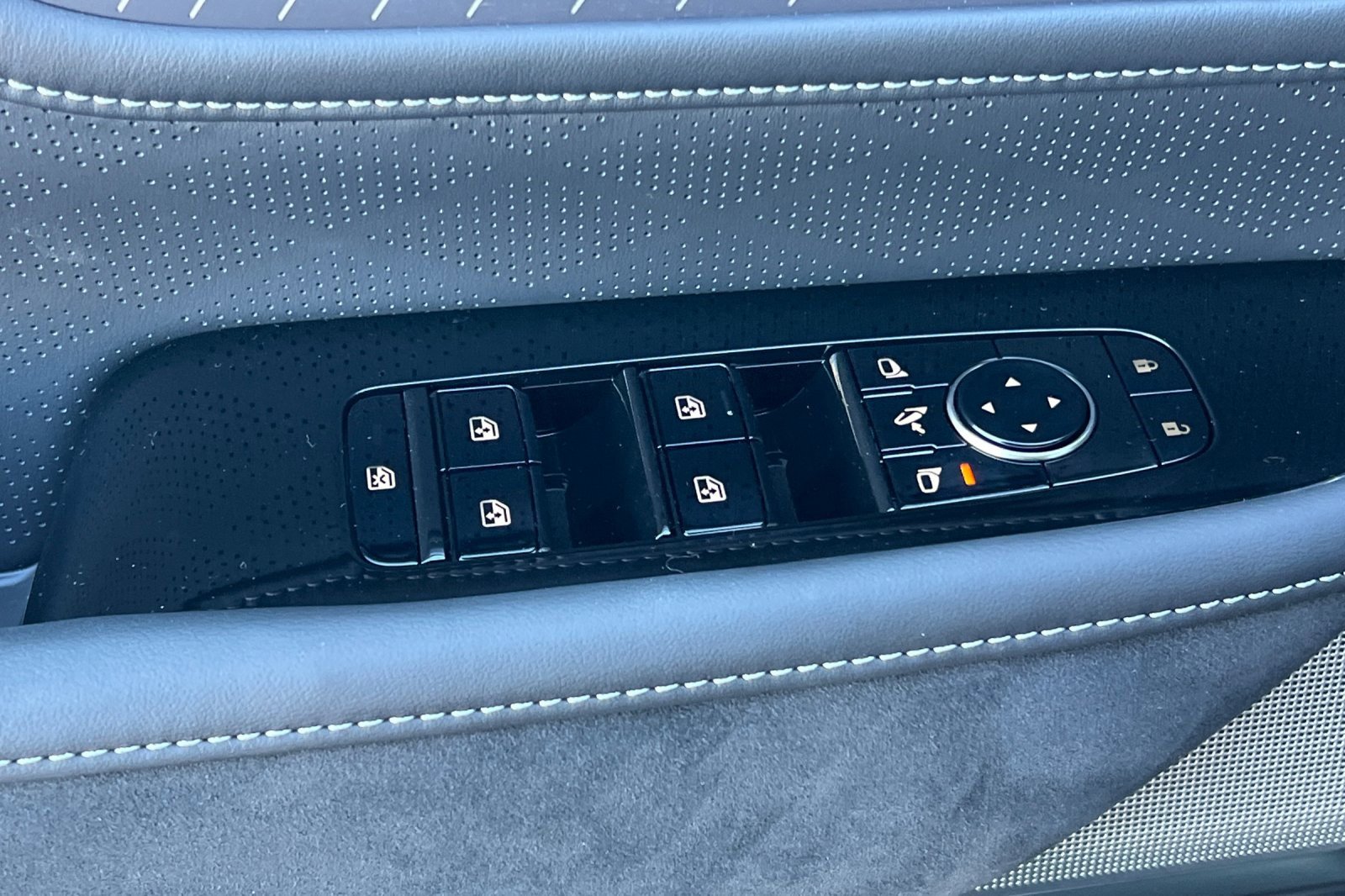 New 2026 INFINITI QX80 Autograph w/ Autograph Exterior Package image 11