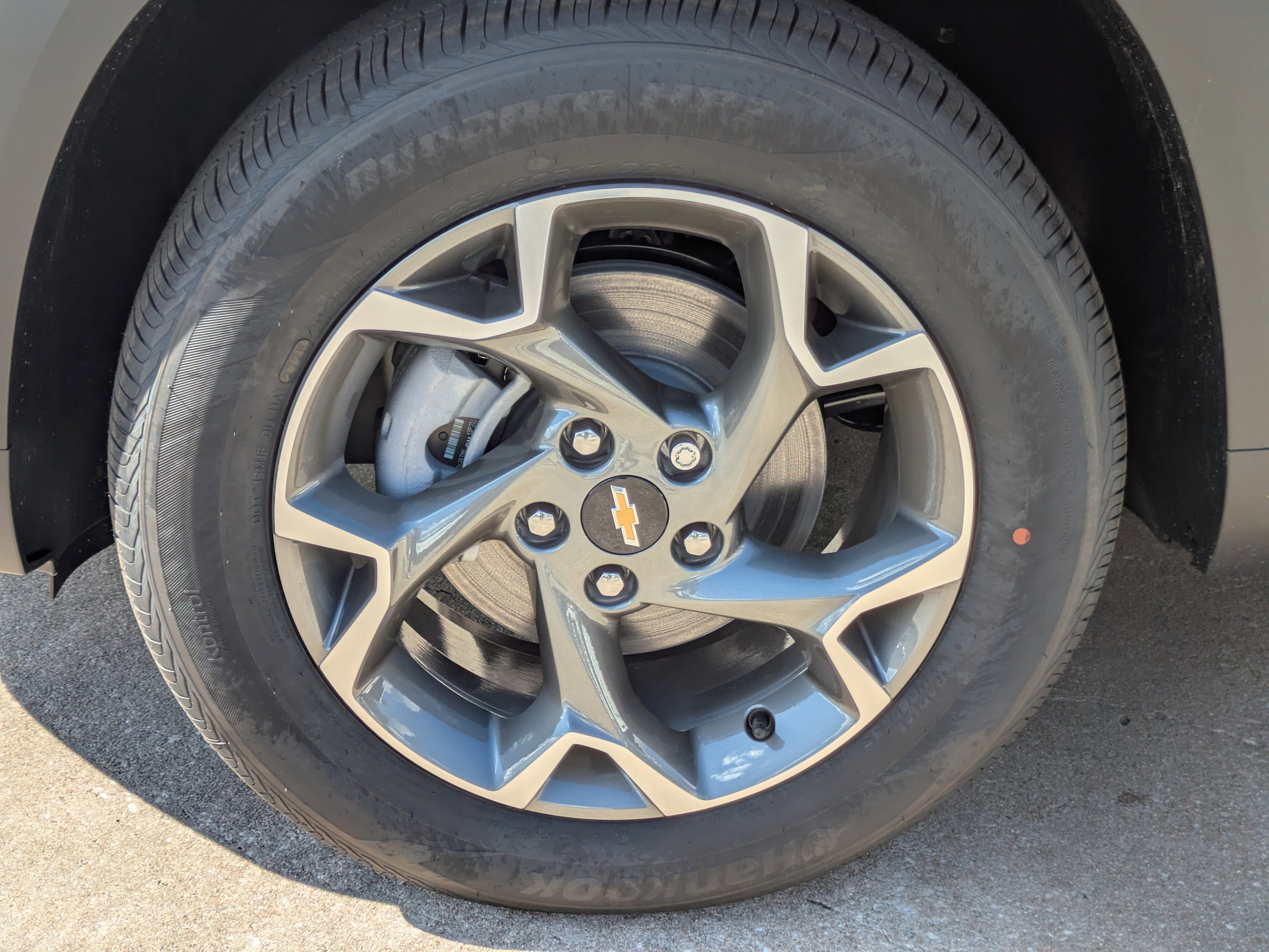 New 2026 Chevrolet Trax LT w/ Driver Confidence Package image 32