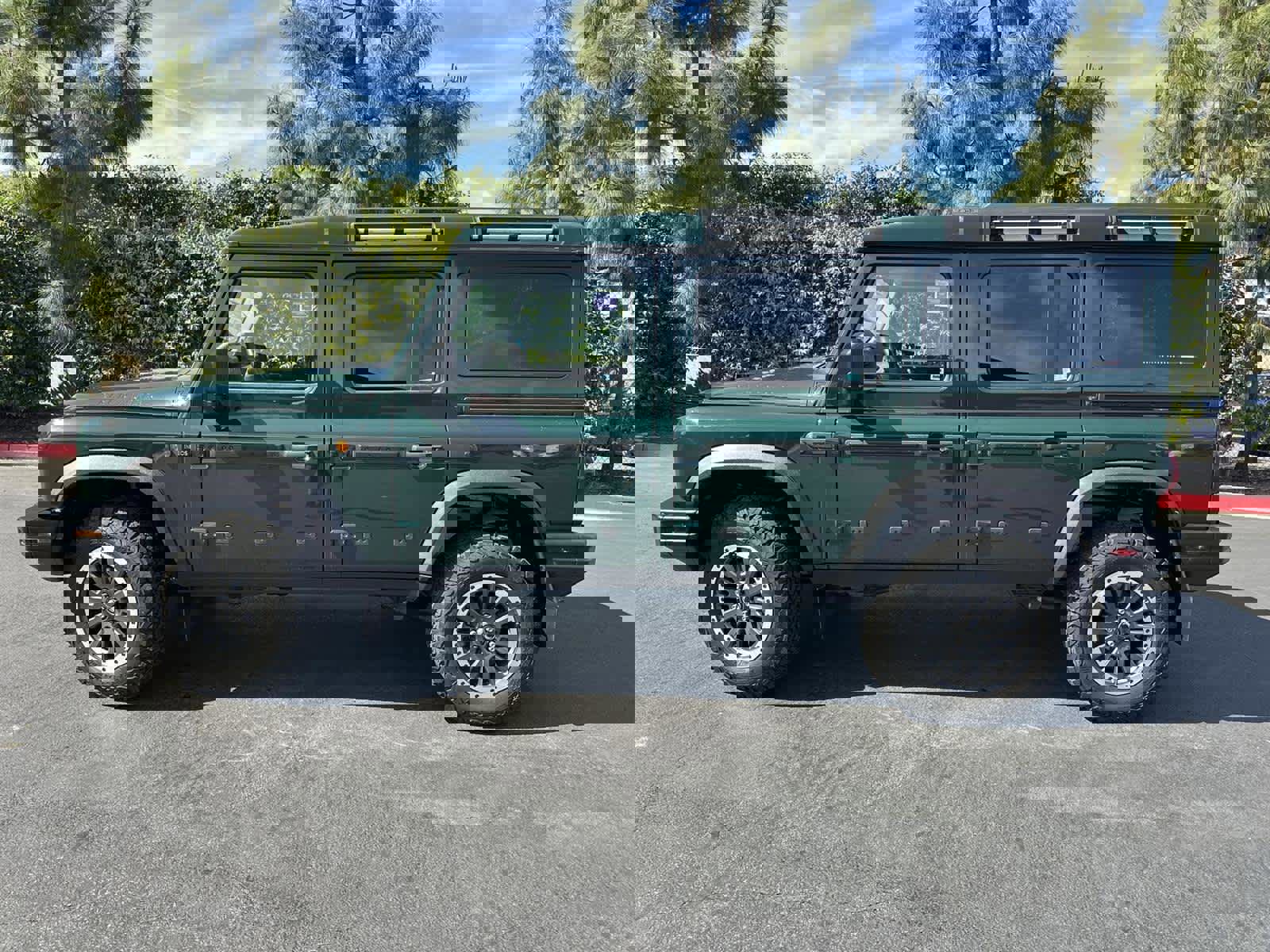 Used 2024 INEOS Grenadier image 3