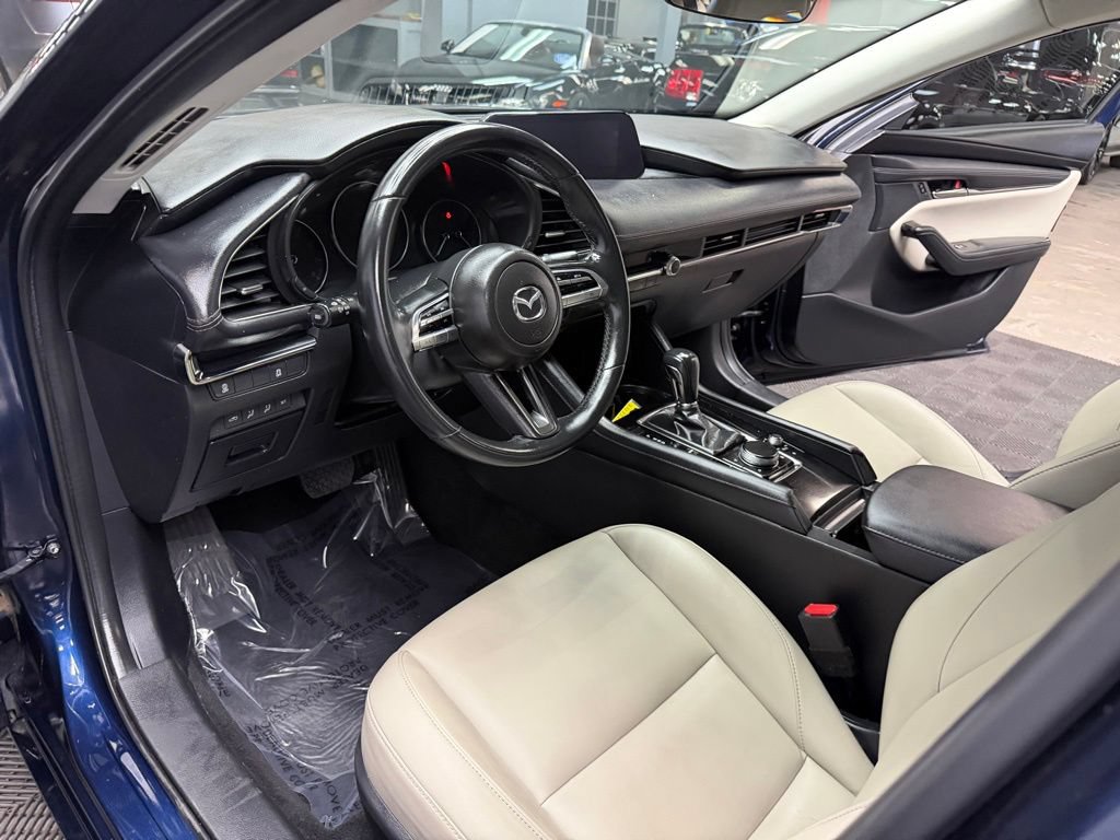 Used 2023 MAZDA MAZDA3 s FWD image 37