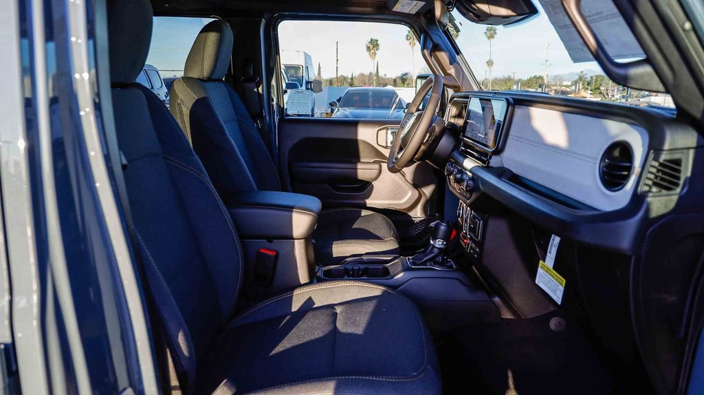 New 2026 Jeep Wrangler Unlimited Sport AWD/4WD image 21