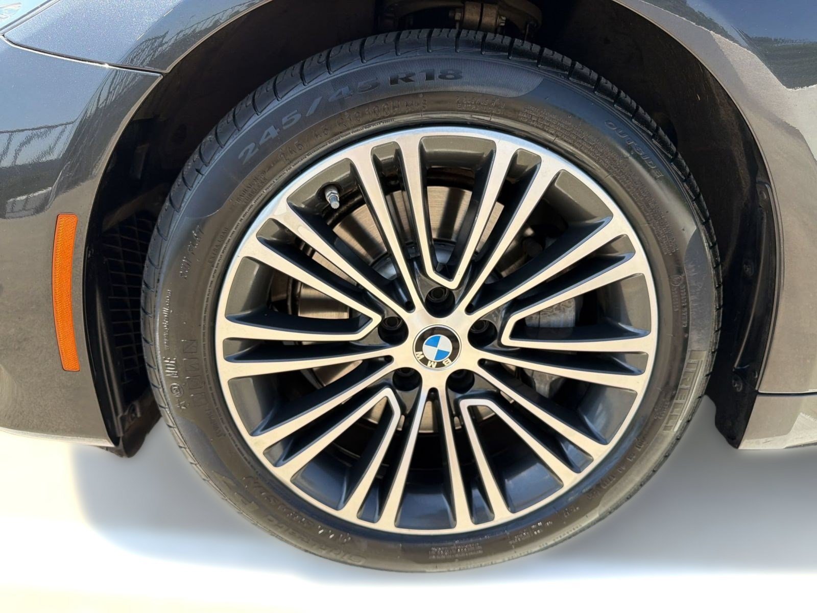 Used 2019 BMW 530i w/ Convenience Package RWD image 12