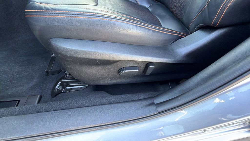 Used 2022 Subaru Crosstrek 2.5i Limited w/ Moonroof Package 2 image 21