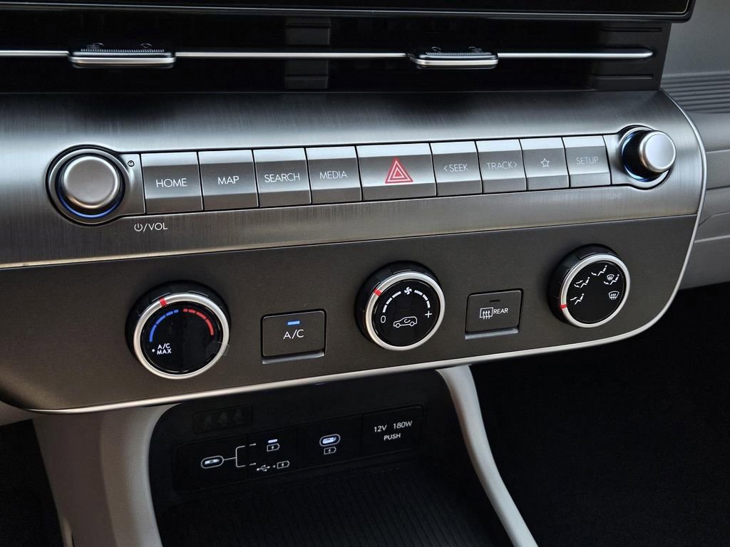 New 2026 Hyundai Kona SE image 24