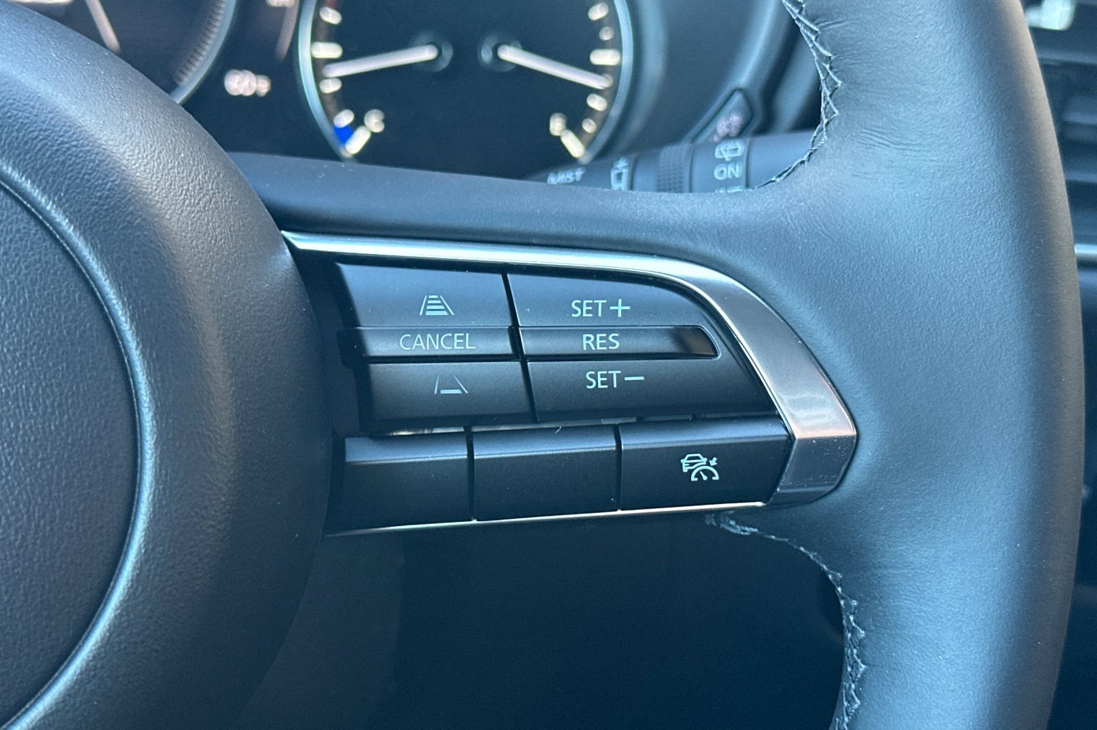 Used 2025 MAZDA CX-30 AWD 2.5 S w/ Select Sport Pkg image 29