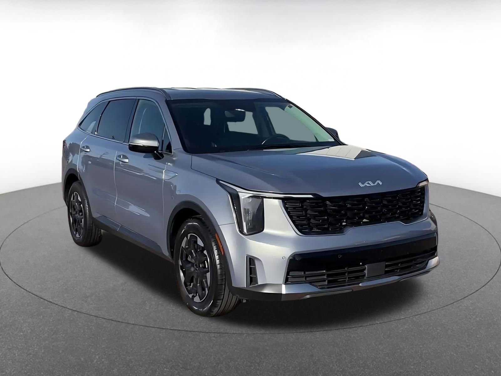 Used 2024 Kia Sorento S FWD image 3