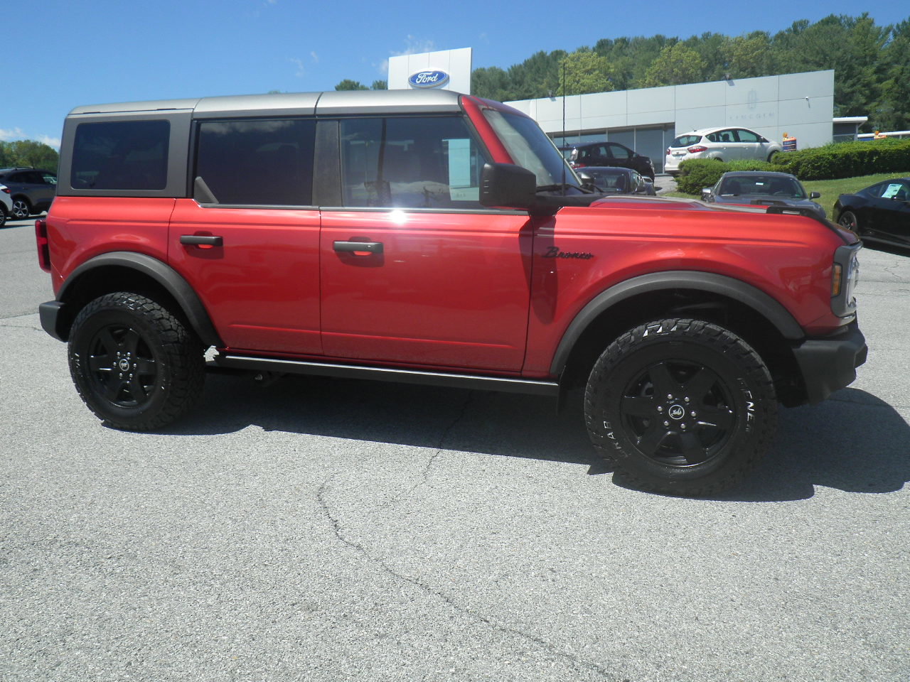 Certified 2024 Ford Bronco Big Bend image 8