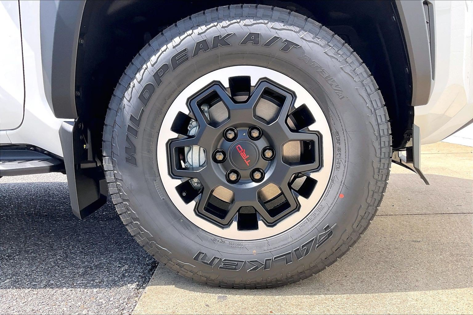 New 2026 Toyota 4Runner TRD Off-Road AWD/4WD image 15