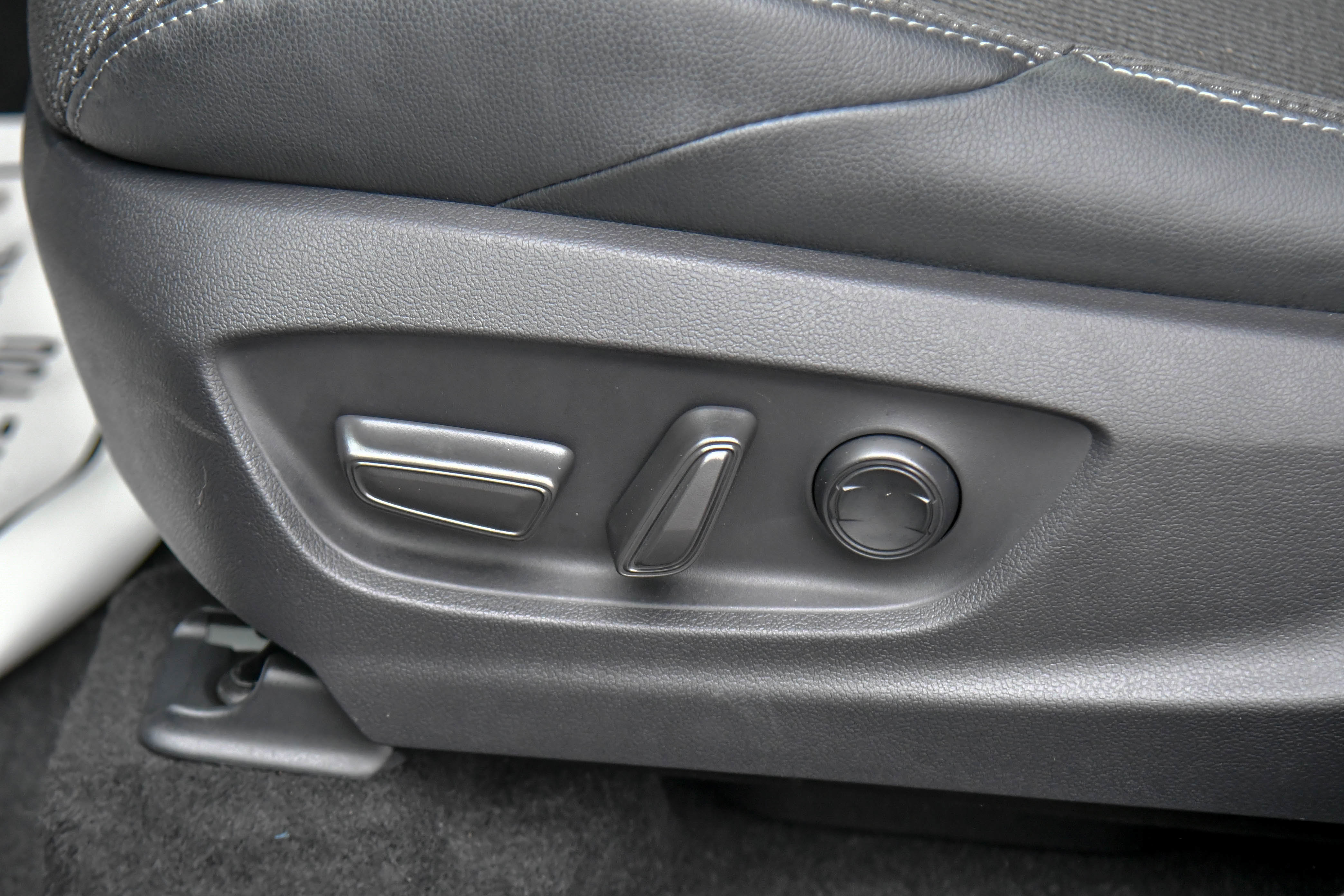 Used 2024 Toyota bZ4X AWD w/ Weather Package image 16