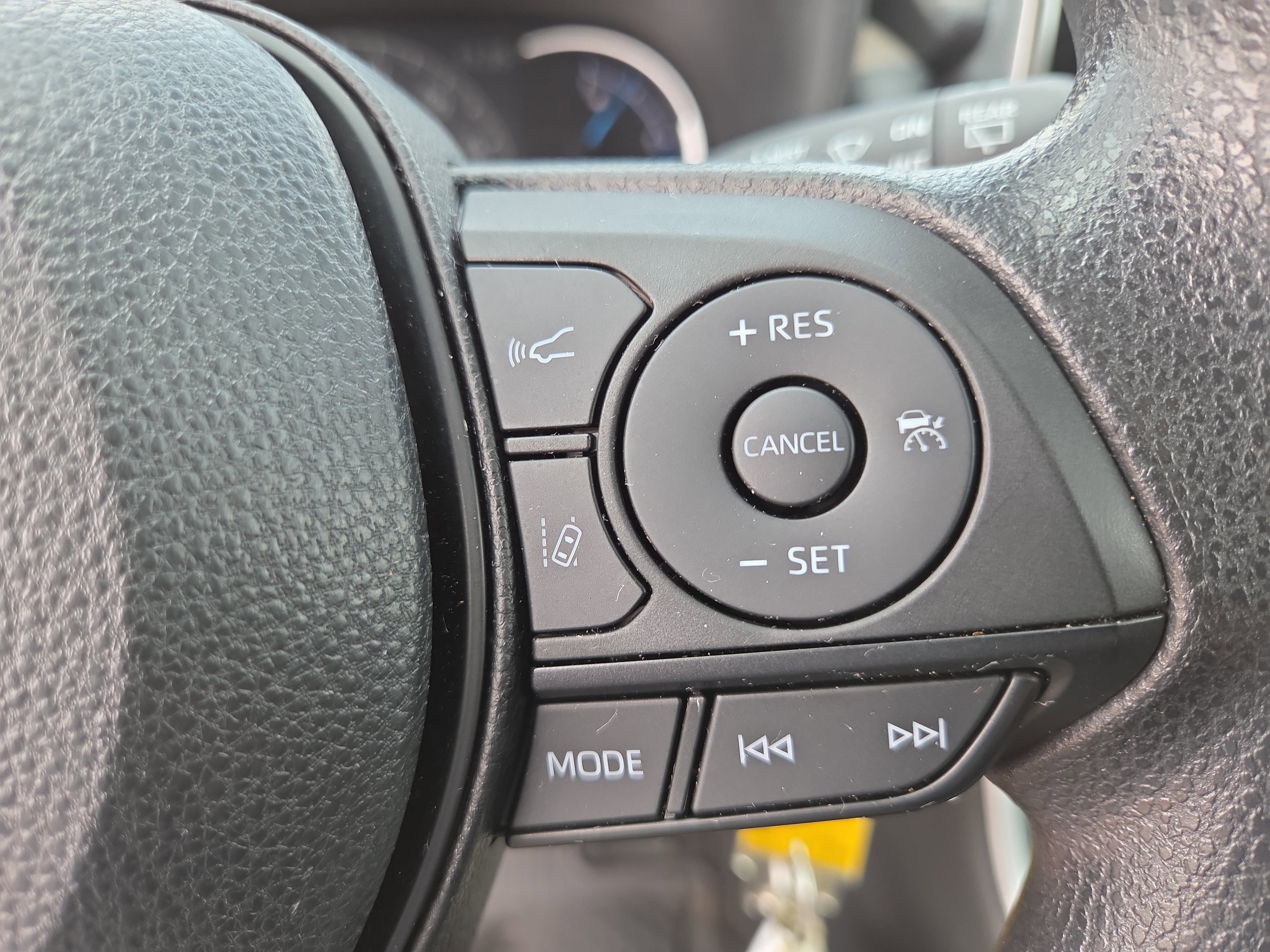 Certified 2023 Toyota RAV4 LE image 30