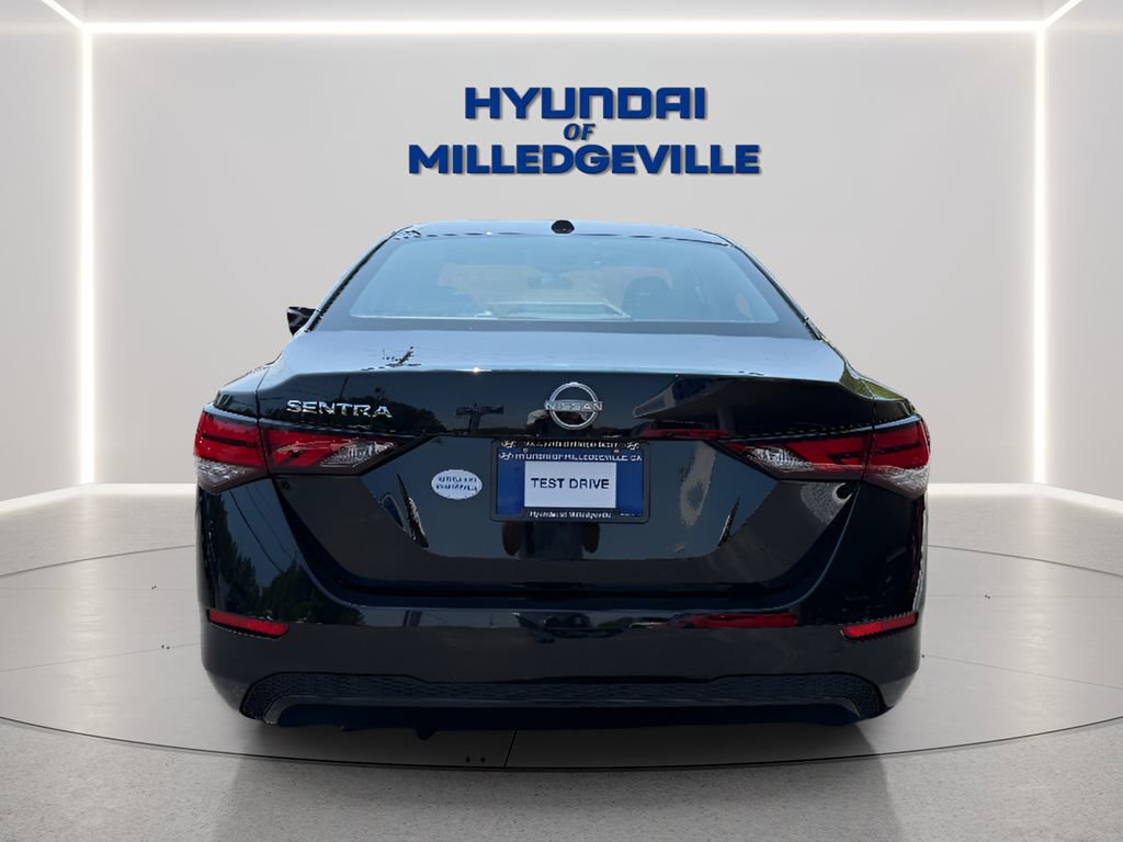 Used 2025 Nissan Sentra SV FWD image 5