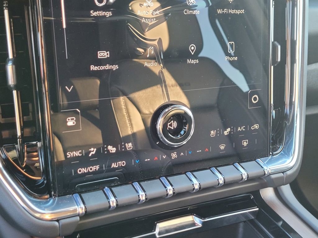 New 2026 GMC Yukon XL Denali w/ Denali Reserve Package image 19