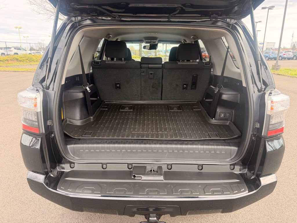 Used 2021 Toyota 4Runner SR5 image 20