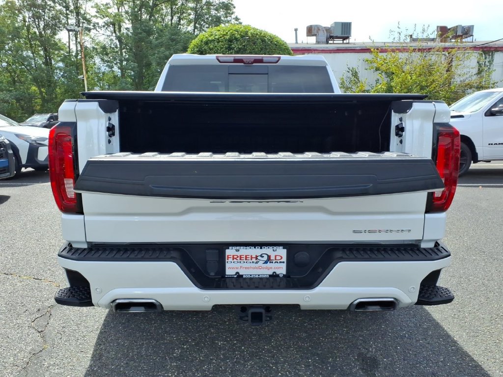 Used 2023 GMC Sierra 1500 Denali w/ Technology Package AWD/4WD image 21