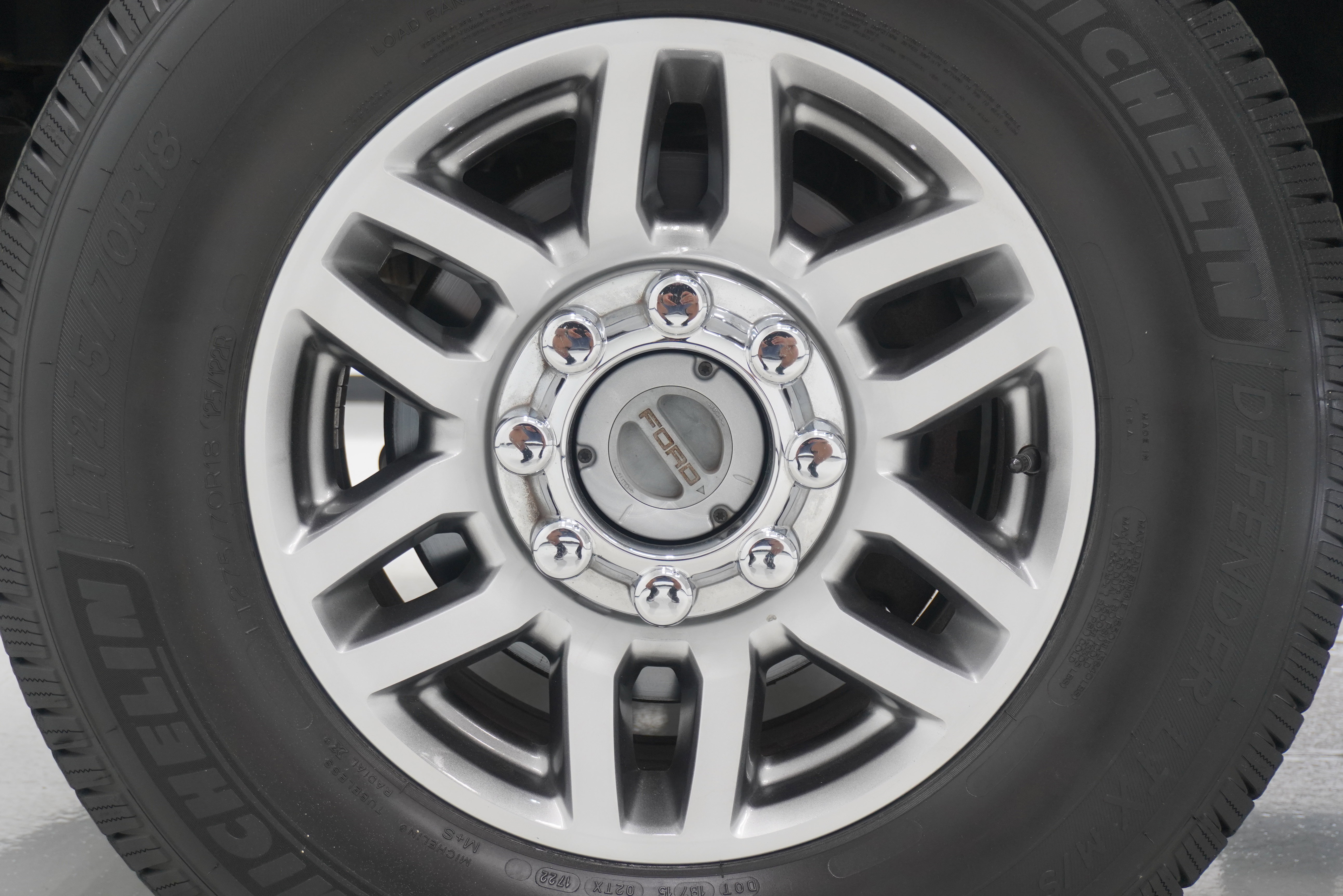 Used 2017 Ford F350 Lariat AWD/4WD image 34