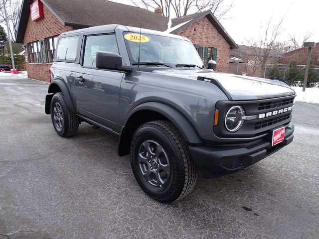 Used 2025 Ford Bronco 2-Door image 4