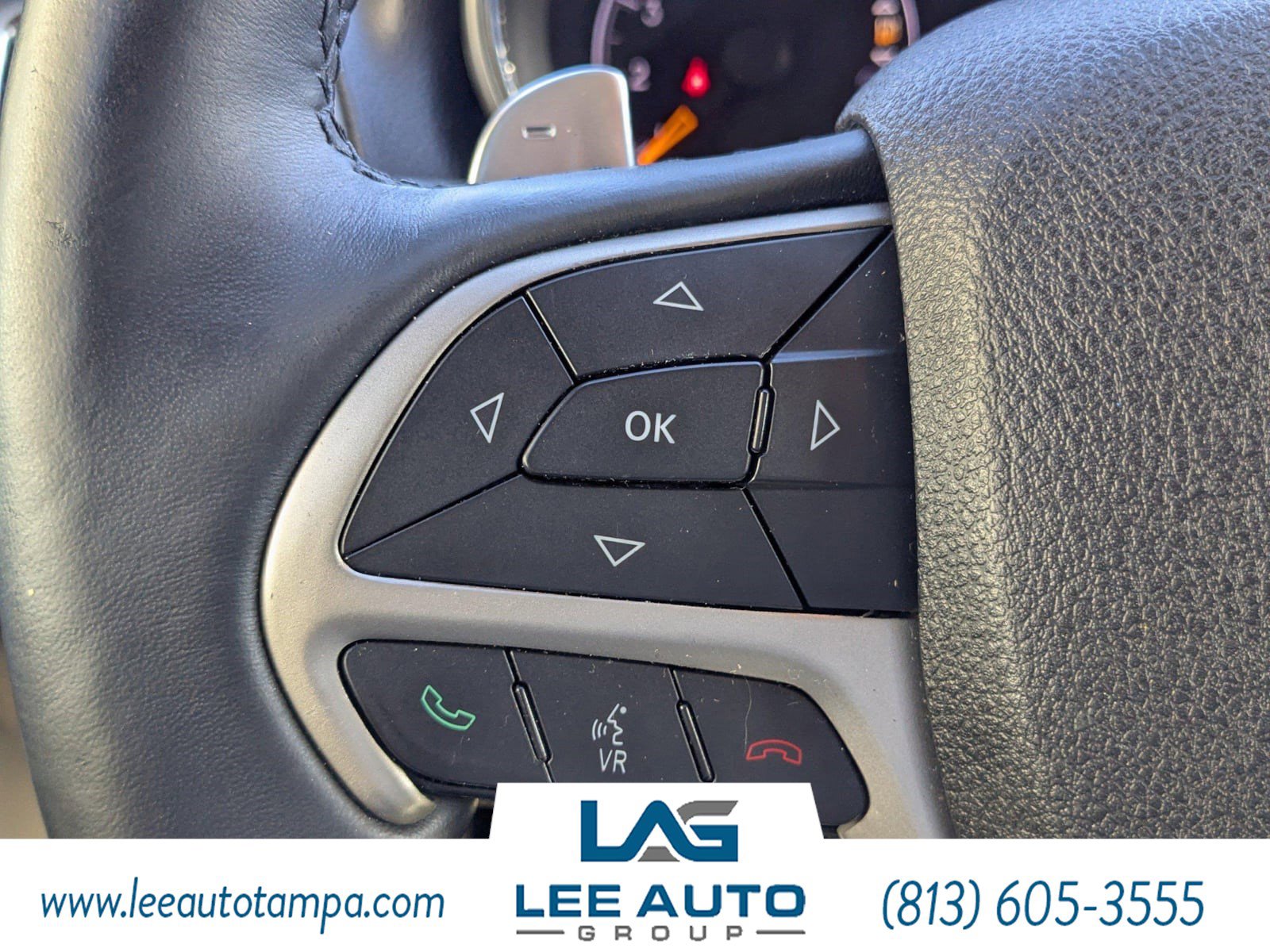 Used 2014 Jeep Grand Cherokee Limited w/ Luxury Group II RWD image 27