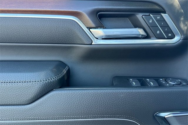 New 2026 GMC Sierra 2500 Denali w/ Denali Reserve Package image 11